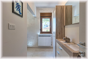 Apartment 4
