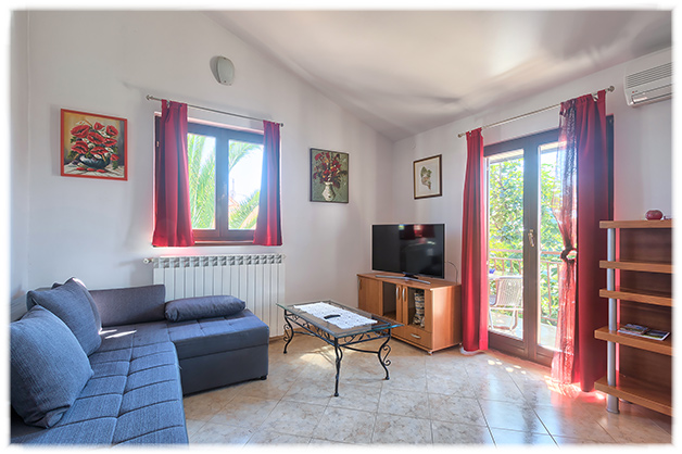 Apartment 5